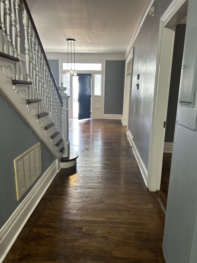 property at 805 Crawford Ave