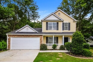 111 Galway Ln in Hampton, GA - Building Photo