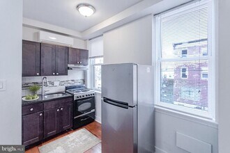 1200 Point Breeze Ave in Philadelphia, PA - Building Photo - Building Photo