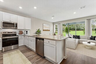 Casa Solara Townhomes in Jacksonville, FL - Building Photo - Building Photo