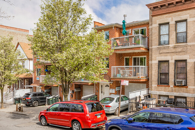 545 45th St in Brooklyn, NY - Foto de edificio - Building Photo