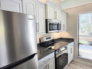 2695 N Seabreeze Point in Crystal River, FL - Building Photo - Building Photo