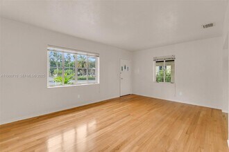 69 NE 115th St in Miami, FL - Building Photo - Building Photo