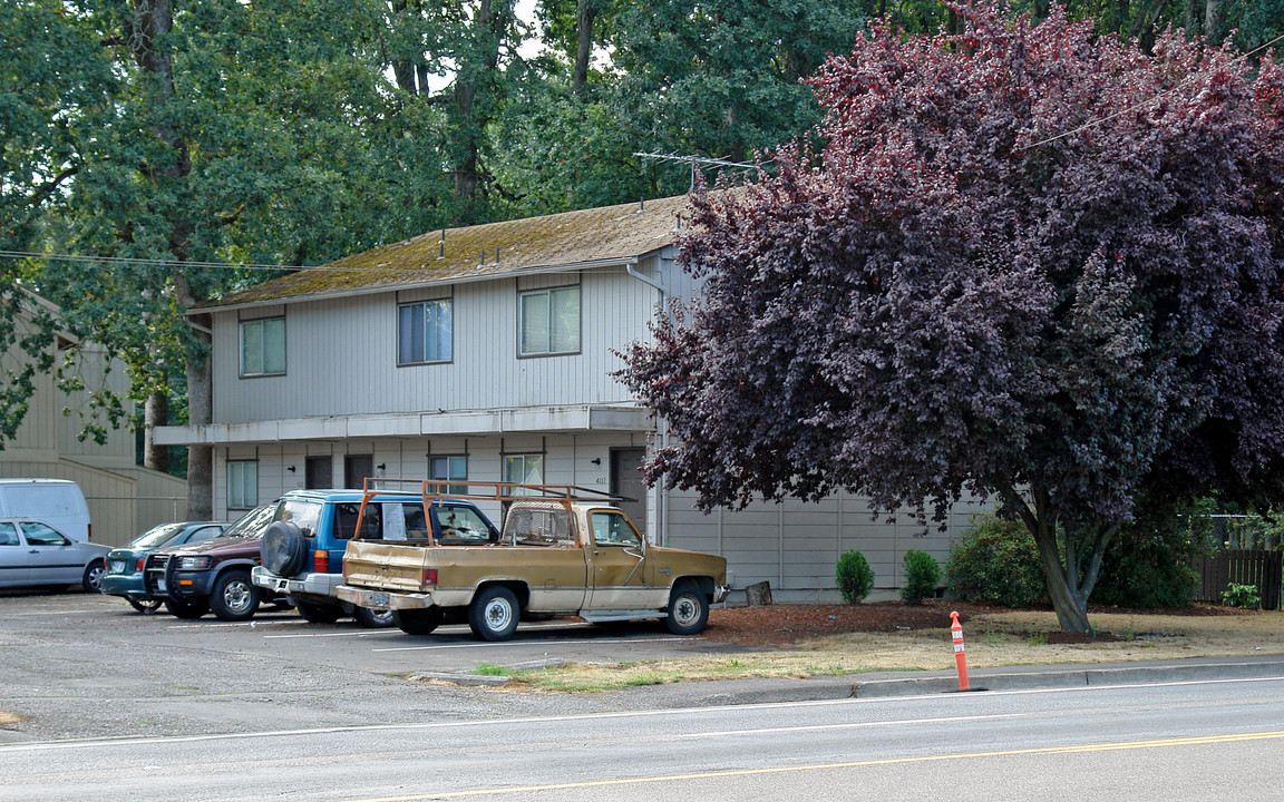 Lancaster Townhomes in Salem, OR - Building Photo