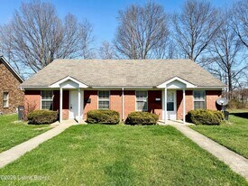 252 Harrison St in Scottsburg, IN - Building Photo