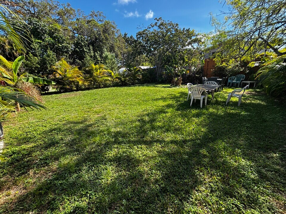 2982 SW 25th St, Unit #2 in Miami, FL - Building Photo