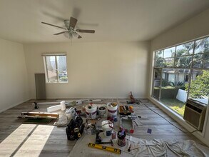 416 E Cypress St, Unit A in Glendale, CA - Building Photo - Building Photo
