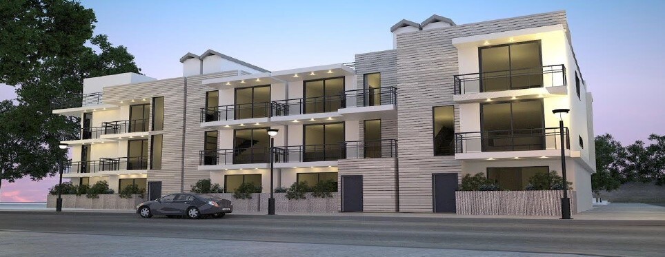 2021 S Redondo Blvd in Los Angeles, CA - Foto de edificio