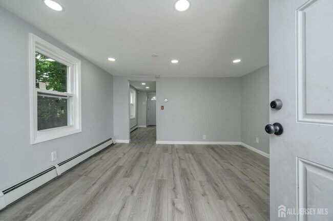 410 David St in South Amboy, NJ - Building Photo - Building Photo