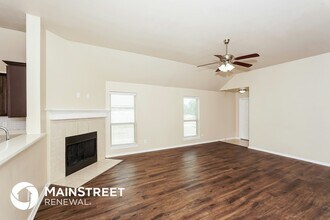 105 Richard Ln in Red Oak, TX - Building Photo - Building Photo