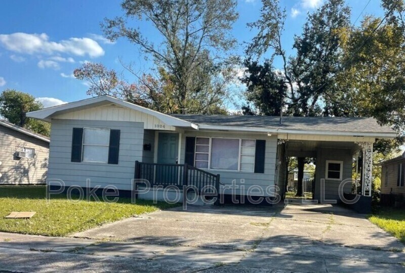 1024 17th St in Lake Charles, LA - Building Photo