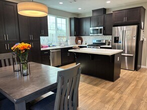 1471 Cavendish Ave in Santa Rosa, CA - Building Photo - Building Photo