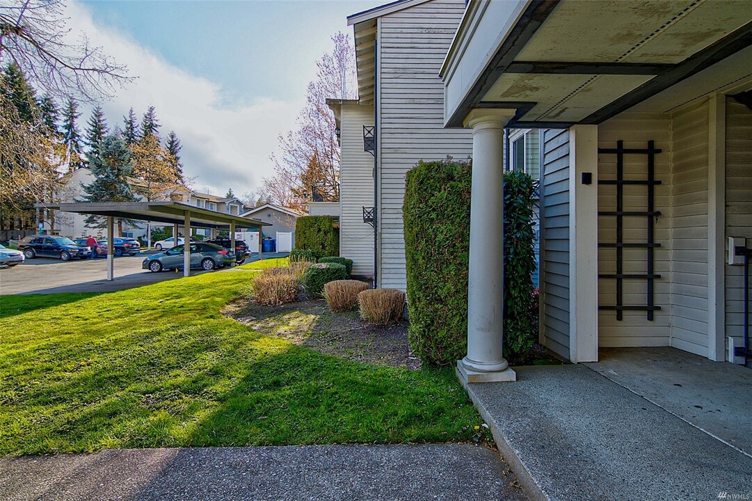 15415 35th Ave W, Unit C103 in Lynnwood, WA - Foto de edificio