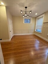 184 St Paul St in Brookline, MA - Foto de edificio - Building Photo