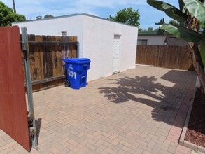 1285 Madera St in San Diego, CA - Building Photo - Building Photo