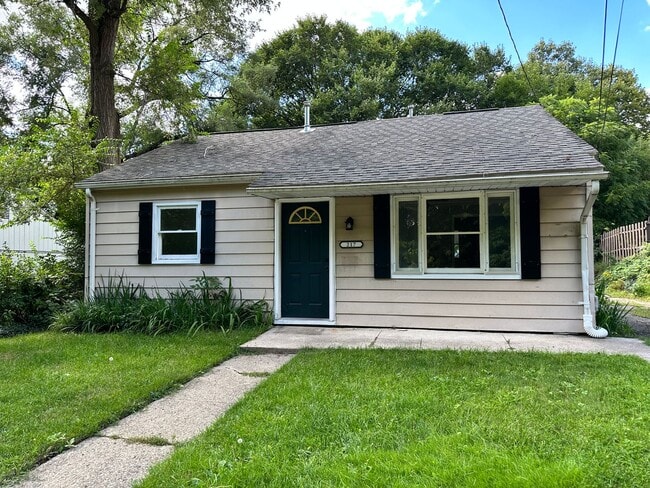 217 Wallace Ave