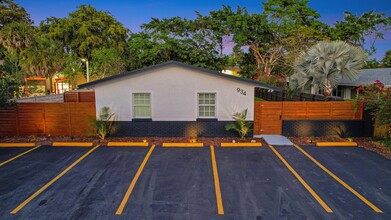 934 NW 4th Ave in Fort Lauderdale, FL - Building Photo - Building Photo