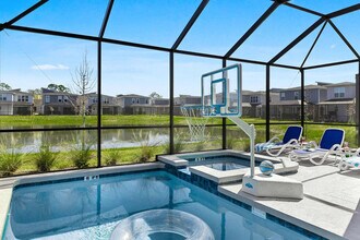 4875 Paradox Pl in Orlando, FL - Building Photo - Building Photo