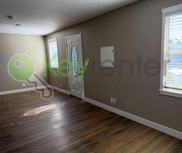 4403 6th Ave in Sacramento, CA - Building Photo - Building Photo