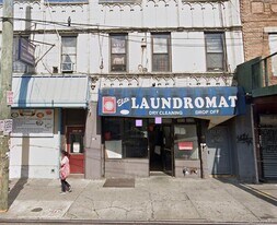 173-17 Jamaica Ave in Queens, NY - Building Photo