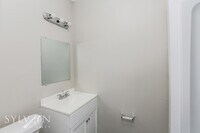 357 Broadmoor Dr photo'