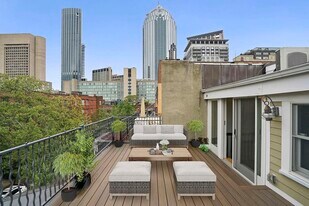 16 Follen St, Unit 3 in Boston, MA - Building Photo