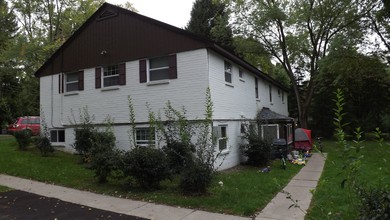 218 Tareyton Dr in Ithaca, NY - Building Photo - Building Photo