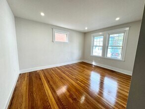 72 Belden St in Boston, MA - Building Photo - Building Photo