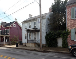 27 West Baltimore Street Apartamentos