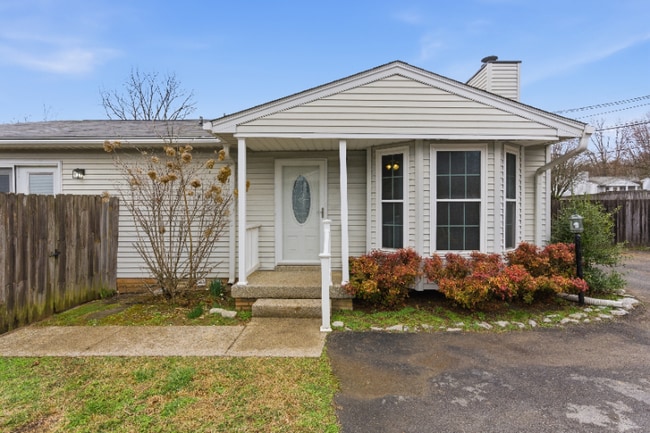 property at 3017 Casa Dr