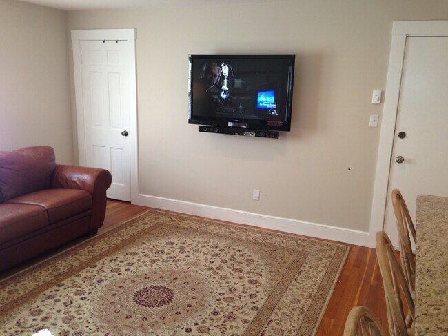 677 South St in Portsmouth, NH - Building Photo - Building Photo