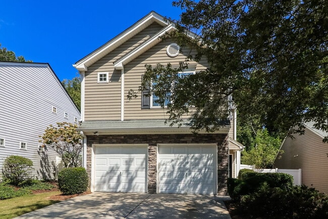 property at 168 Ilex Dr
