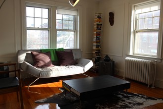 2-8 Lynwood Pl in New Haven, CT - Building Photo - Interior Photo