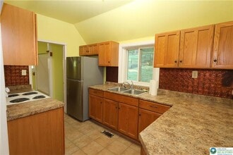 2240 Edgewood Ave in Easton, PA - Building Photo - Building Photo