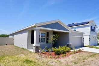 932 Harold Pass in Winter Haven, FL - Building Photo - Building Photo