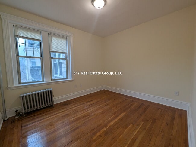 property at 29 Delano Park