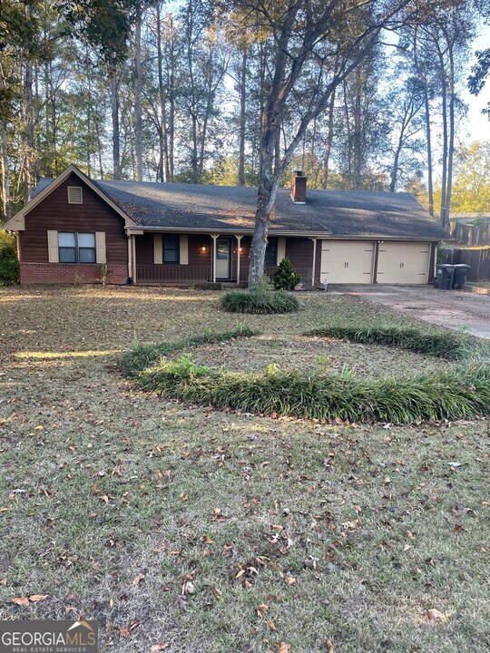 3449 Creekwood Dr SE in Conyers, GA - Building Photo