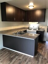 Vanguard Apartments in Moraga, CA - Building Photo