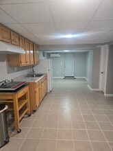 1073 Main St in Haverhill, MA - Foto de edificio - Building Photo