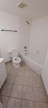 4163 N Haverhill Rd in West Palm Beach, FL - Building Photo - Building Photo