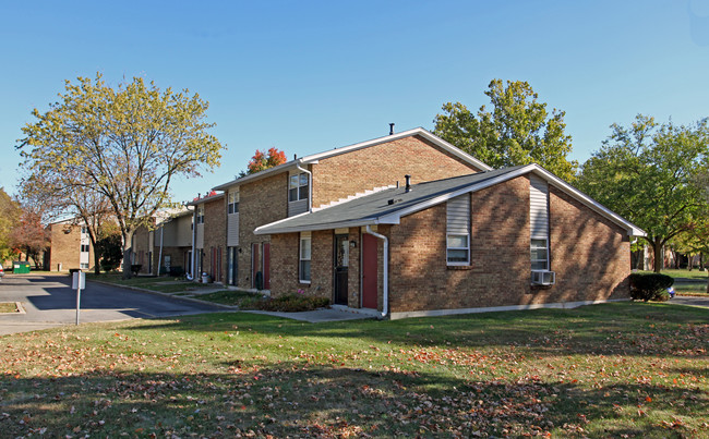 Northlake Hills in Dayton, OH - Building Photo - Building Photo