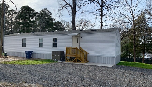 127 Lonesome Hill Rd in Leesville, LA - Building Photo - Building Photo