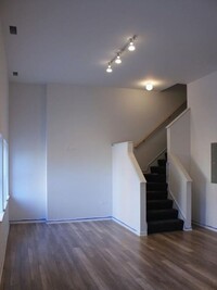 2700 N W Ave, Unit 207 in Chicago, IL - Building Photo - Building Photo