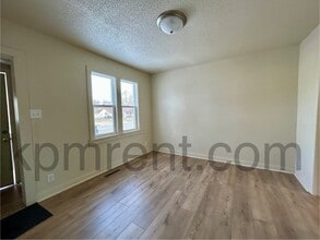 302 19th St NE in Austin, MN - Building Photo - Building Photo