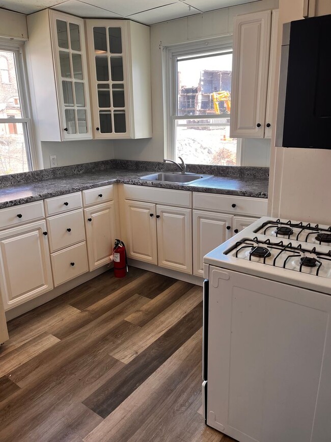 property at 152 Walnut St