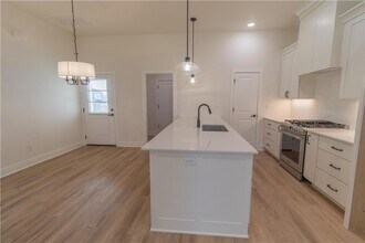 2333 S 31st Pl in Rogers, AR - Building Photo - Building Photo