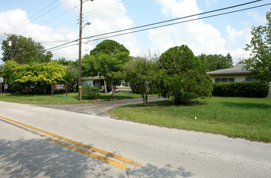 2701 50th Ave N in St. Petersburg, FL - Building Photo