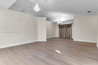 9532 SW 154th Pl in Miami, FL - Building Photo - Building Photo