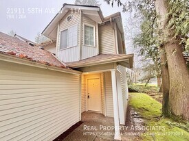 21911 58th Ave W in Mountlake Terrace, WA - Building Photo