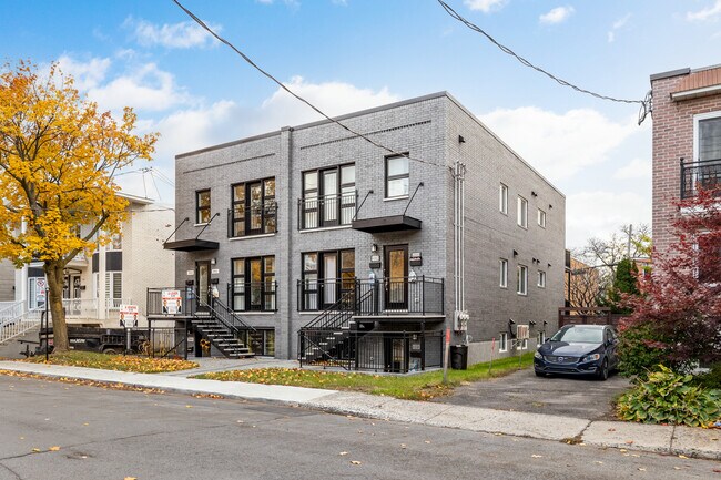 3950-3954 Lacordaire in Montréal, QC - Building Photo - Building Photo